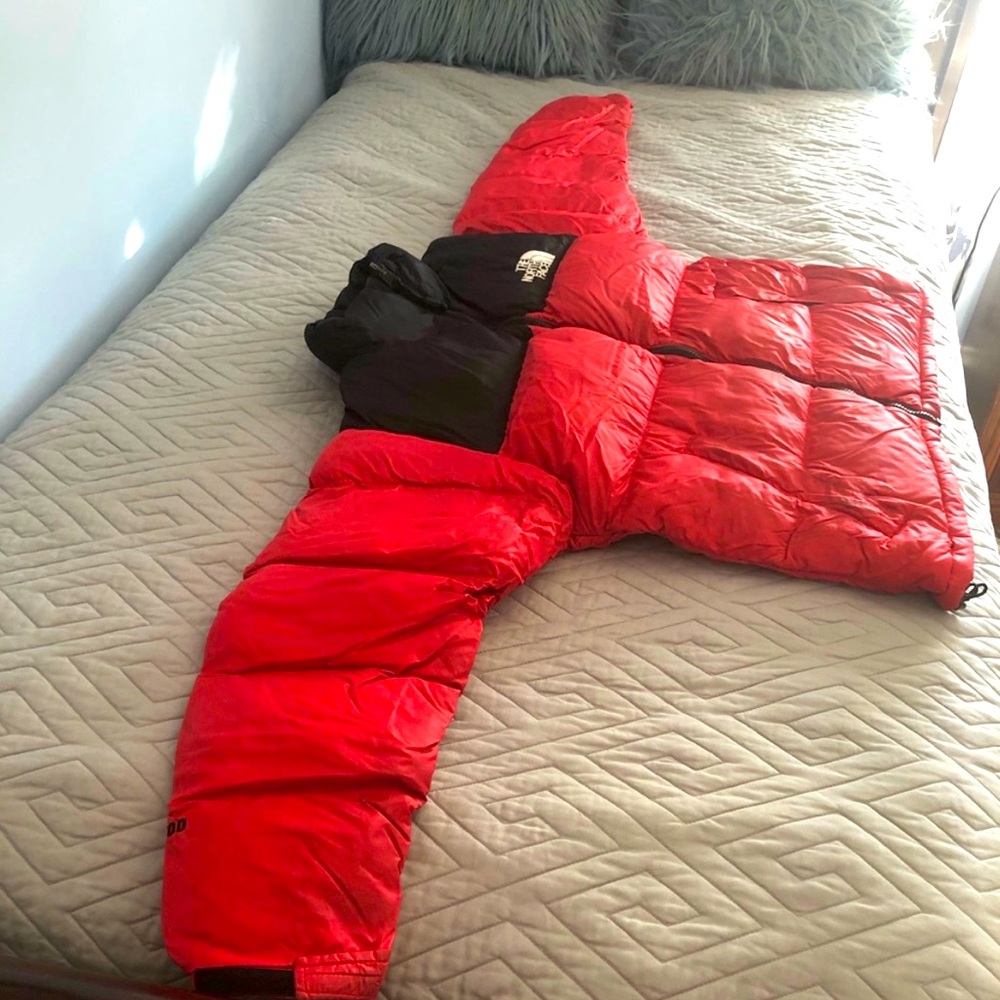 Woman’s North Face nuptse jacket